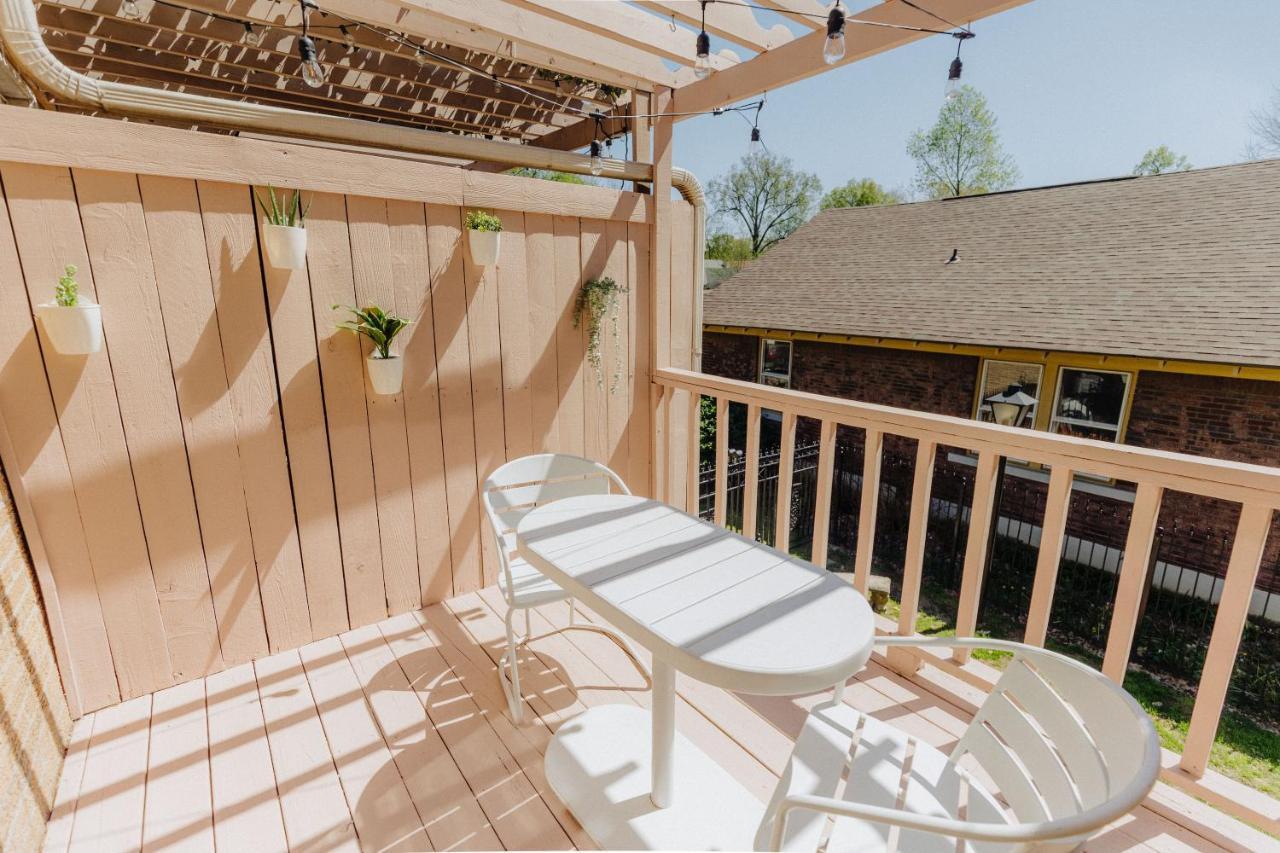 Centrally Located 2Br Overton Square Unit 2 Fast Wifi Free Parking Yes Pets Memphis Ngoại thất bức ảnh